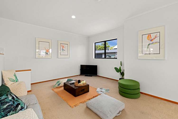 9 Hatfield Heights Hatfields Beach_13