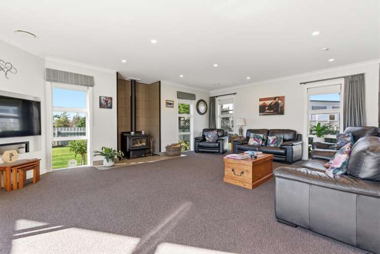 14 Lakeland Avenue_2