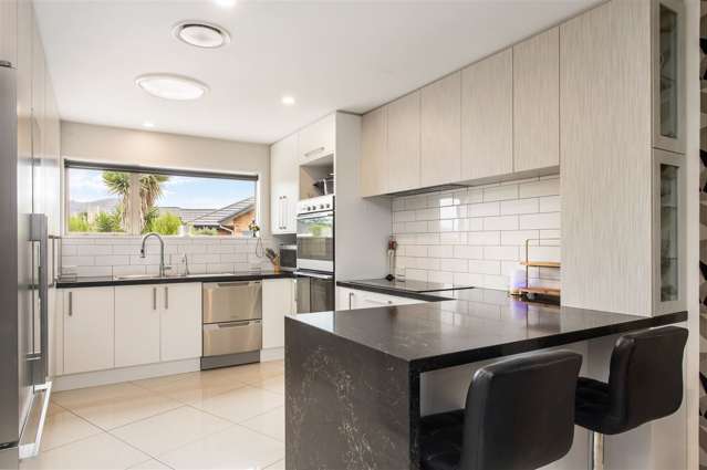 17 Sweet Waters Place Woolston_4