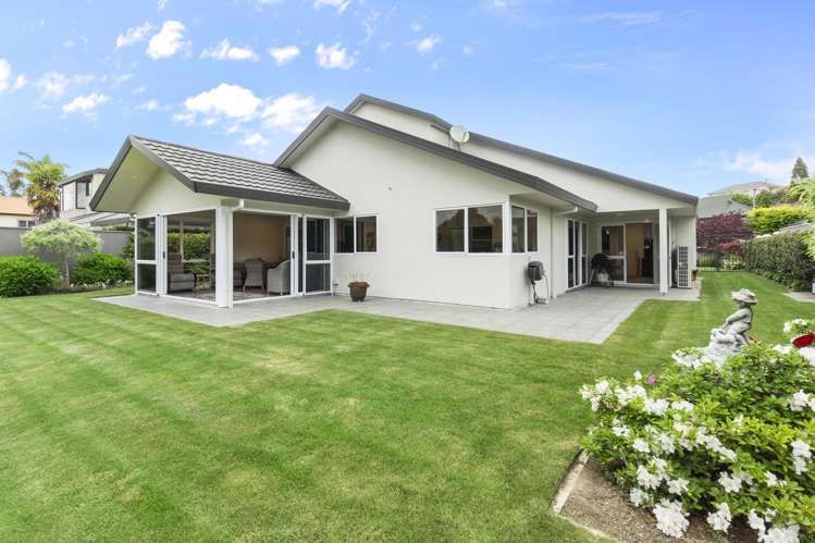 12 Sycamore Place Pukete_2