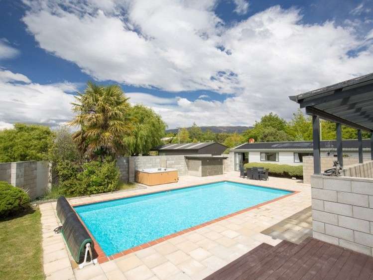76b Golf Course Road Wanaka_2