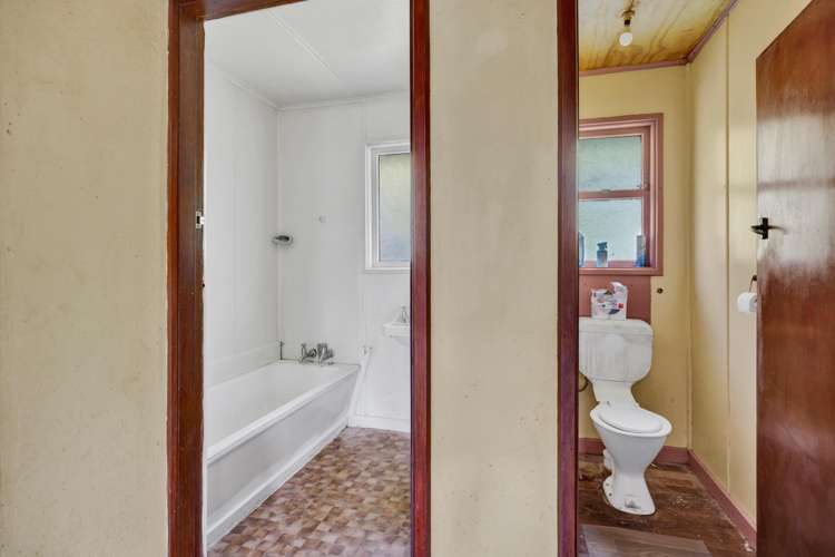 6382B South Road Pungarehu_13