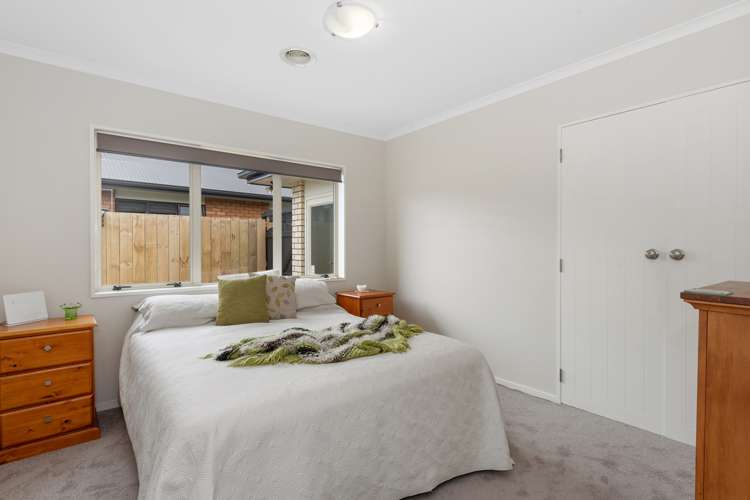 19 Palliser Drive Huntington_11