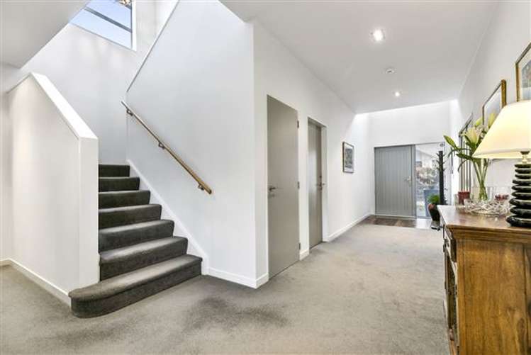 5 Edington Grove Churton Park_9