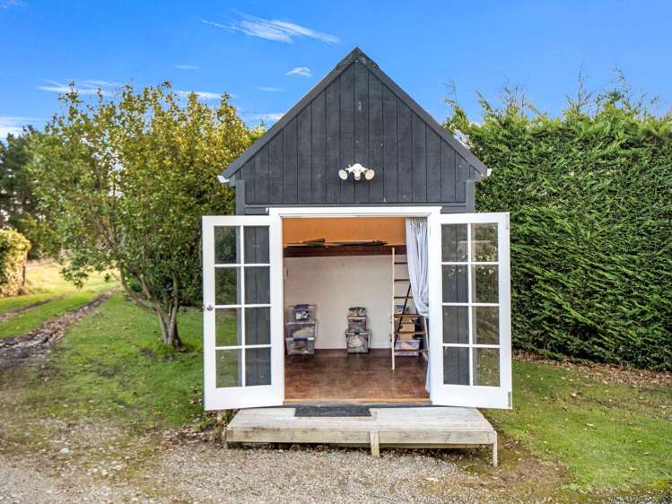 121 Mcleods Road Sefton_24