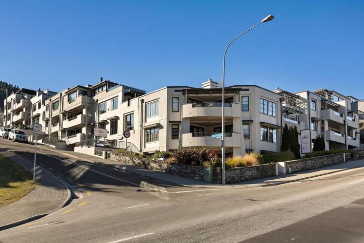 Unit 204 The Glebe, 1 Beetham Street Queenstown_21
