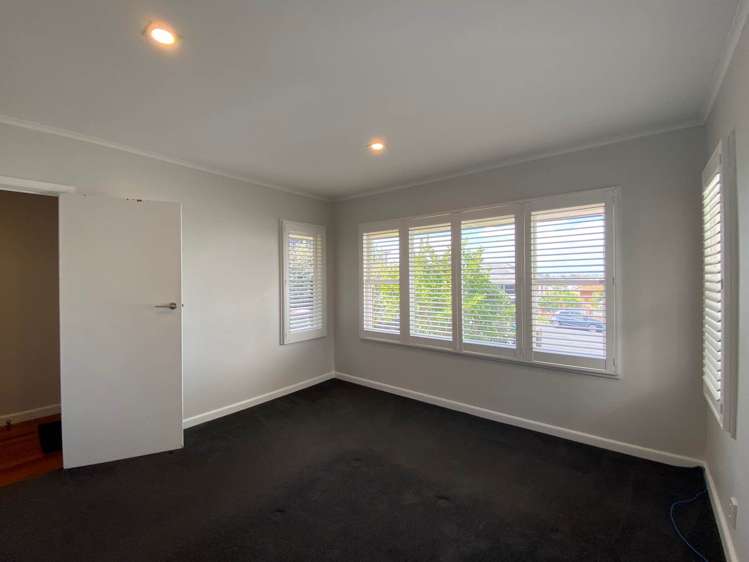 18 Williamson Avenue Belmont_8