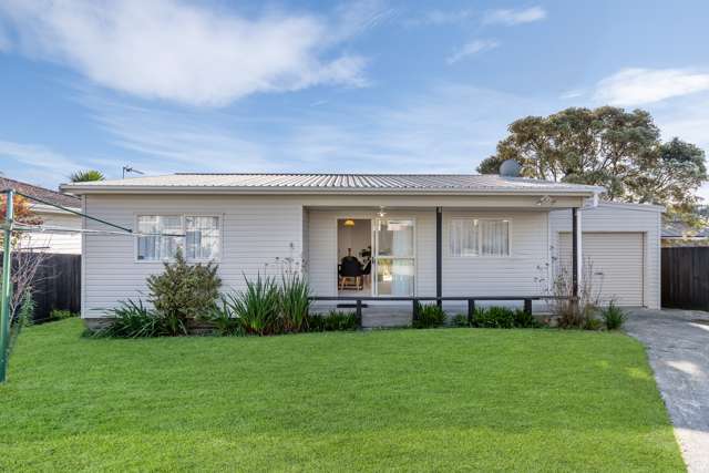 64a Hepburn Road Glendene_3