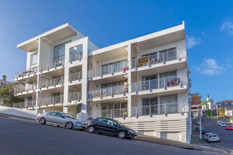 302/10 Flower Street Eden Terrace_15