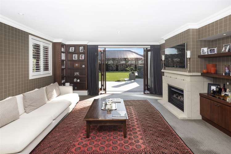 87 Merivale Lane Merivale_9