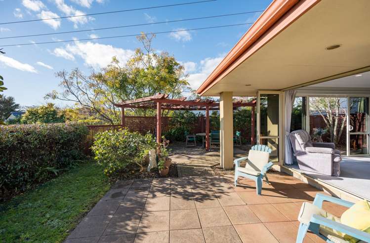 447 Suffolk Road Stoke_24