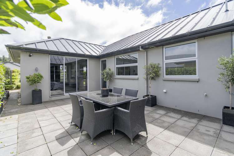57 Hoffman Court Waikiwi_14