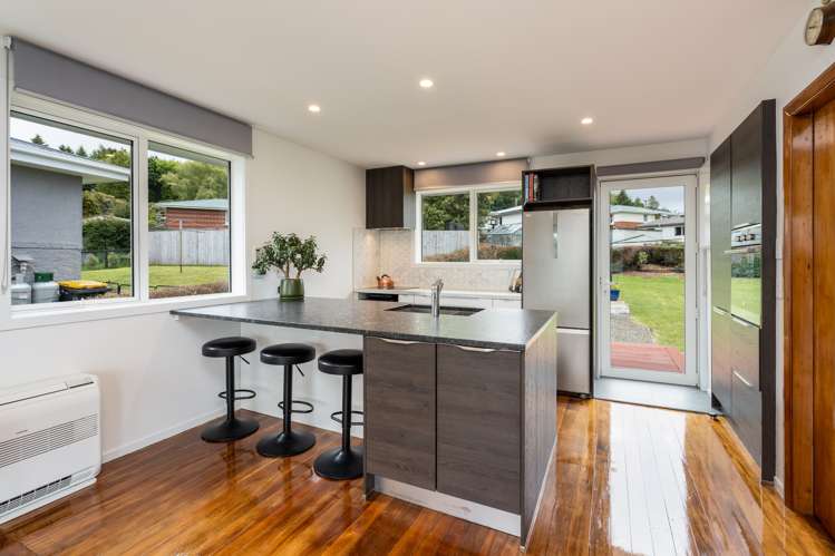 25 Gilkison Street Halfway Bush_6