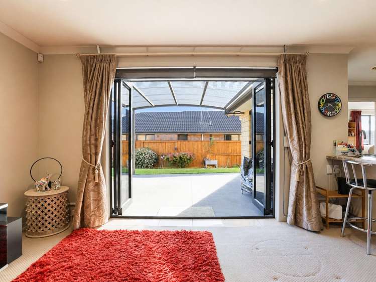 35 Thomas Road Huntington_11