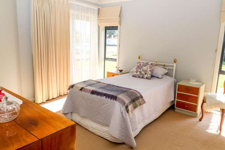 212 Rolleston Street Thames_18