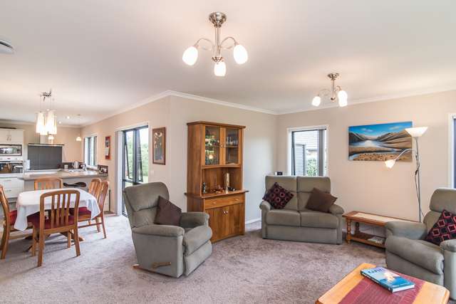 6 Matuhi Street Waikanae_3