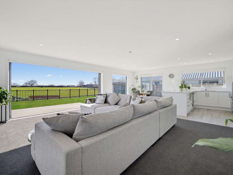 54 Peakedale Drive Matamata_13