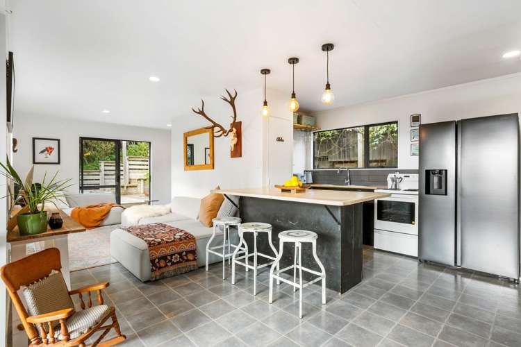 15a Mount Avenue Pauanui_6