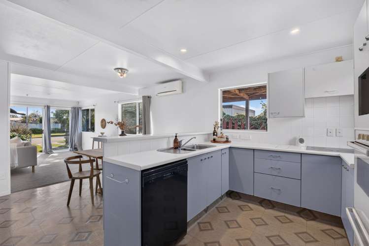 49 Tait Drive Greenmeadows_8