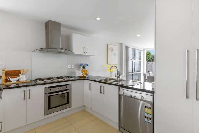 5 Phar Lap Crescent Takanini_4