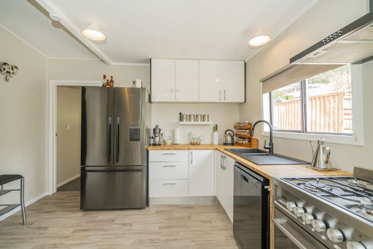 13 Firth View Road Te Puru_8