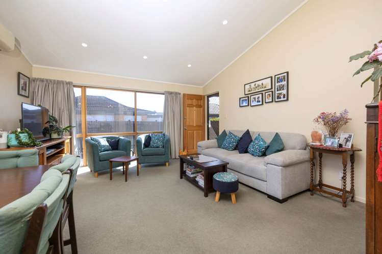 2/135 Parrs Cross Road_5