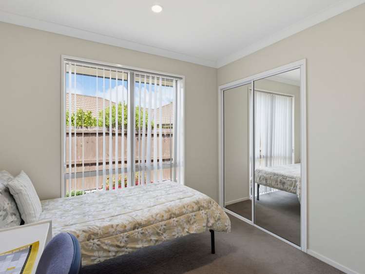 12 Hasendene Drive Lincoln_18