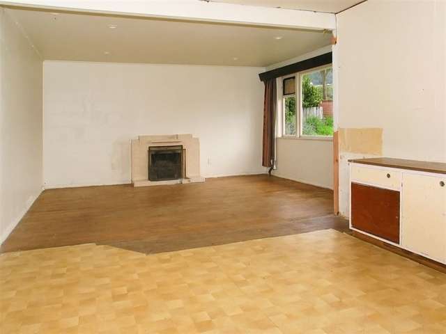 7 Massey Street Tawa_4