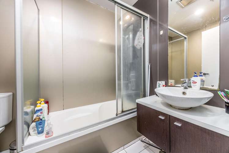 502/17 Vogel Lane Auckland Central_9