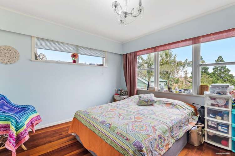 12 School Road Te Atatu South_9