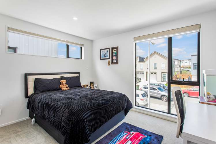 27 Hermitage Street Flat Bush_13