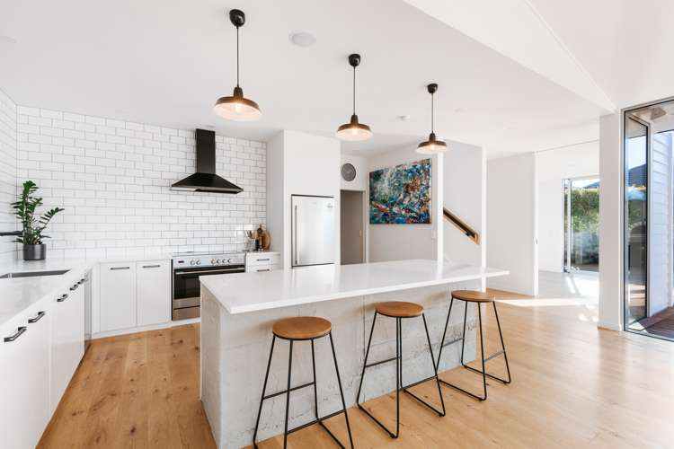 64 Utopia Park Heights Welcome Bay_6