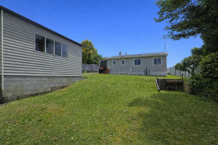 16 Esk Crescent Tokoroa_16