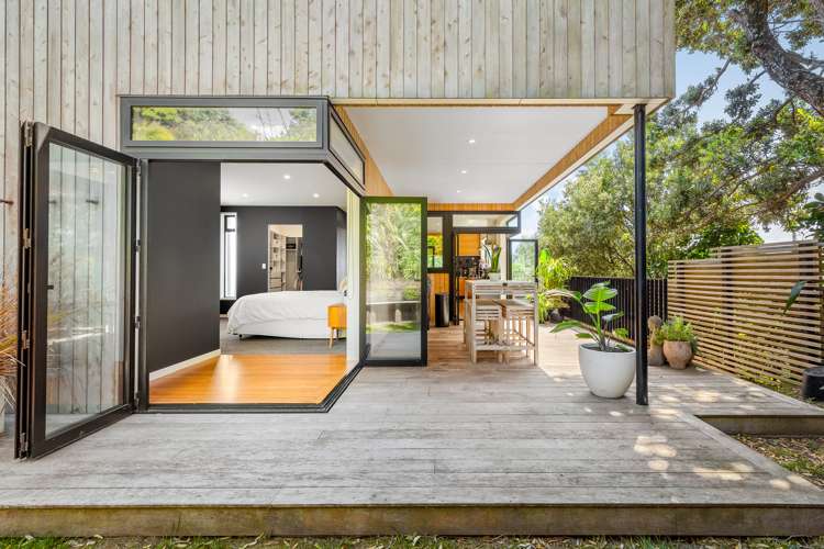 11 Edwin Mitchelson Road Muriwai_17