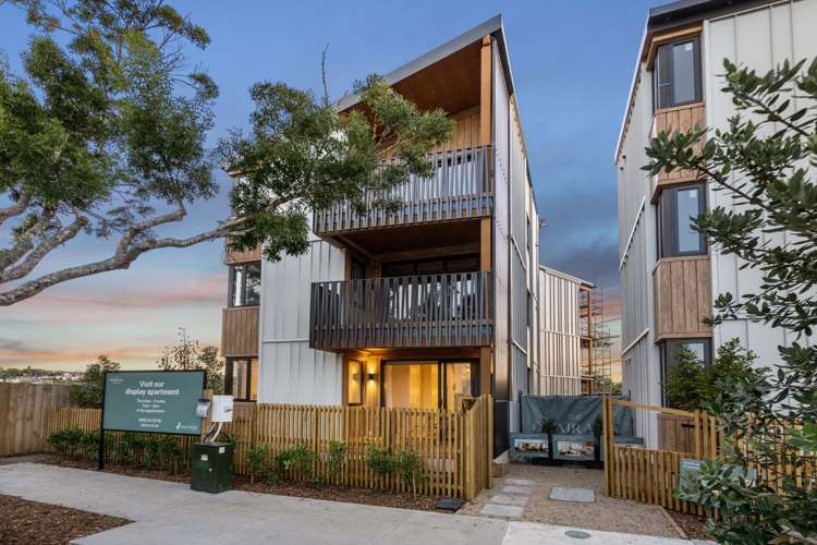 B 81-87 Hendon Avenue Mount Albert_0