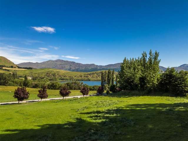 53 Alec Robins Road Dalefield/Wakatipu Basin_2