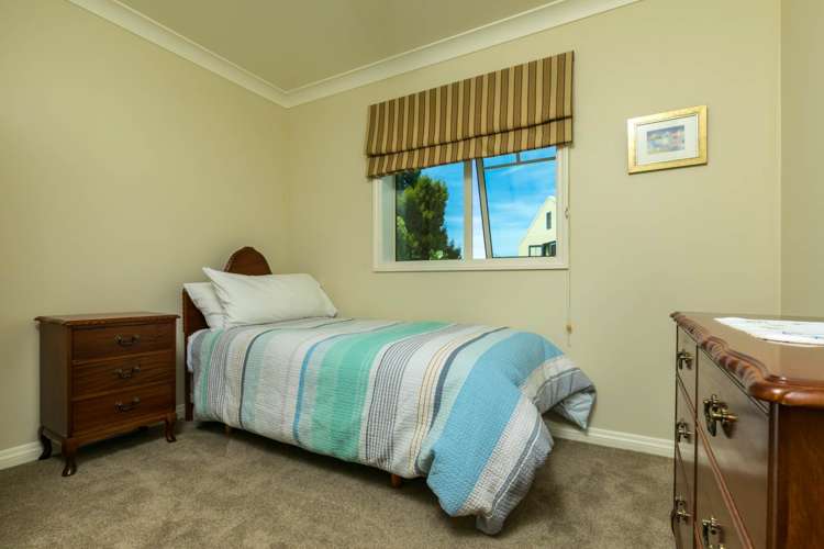 32b Isobel Road Greenhithe_19