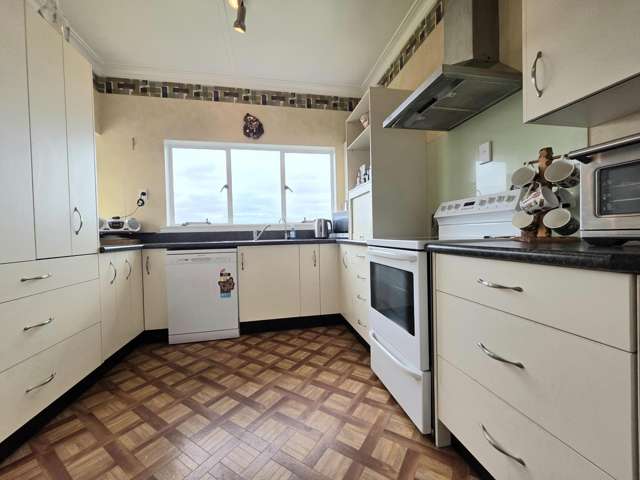 2 Avon Street South Hill_4