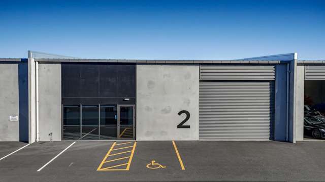 Modern 246sq m Warehouse &ndash; Available Now
