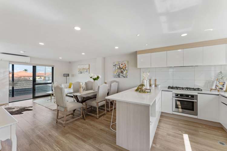 8/20 Charles Street Papatoetoe_8