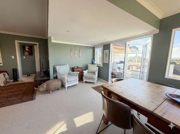 24 Surf Road Stanmore Bay_5