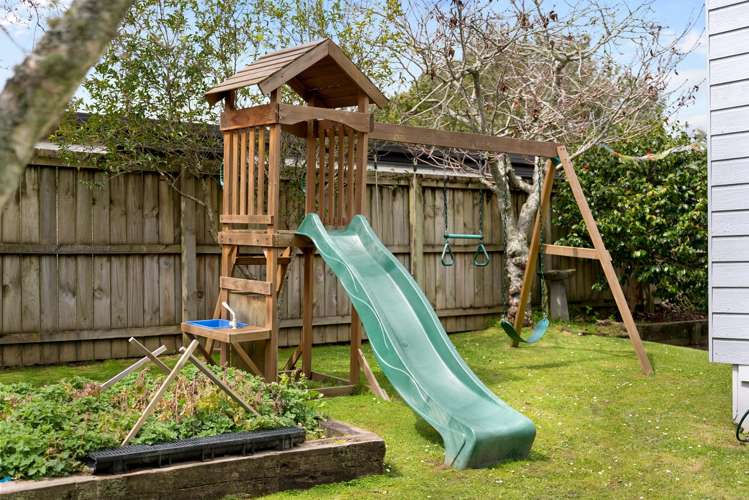 80b Aviemore Drive Highland Park_25