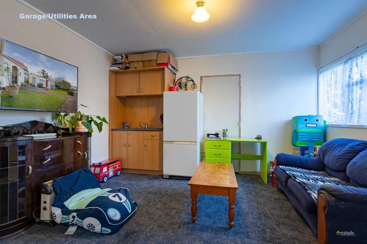 49 Pharazyn Street Melling_11