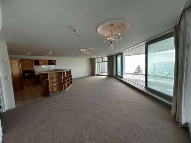 10B/2 Marine Parade 11229_3