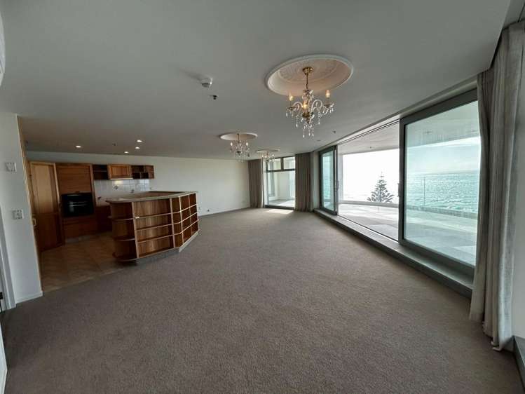 10B/2 Marine Parade 11229_3