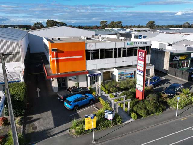 Extended Office Offering on Te Rapa Straight