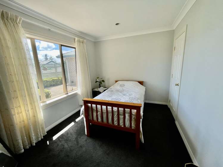 28 Brittany Drive Henderson_6