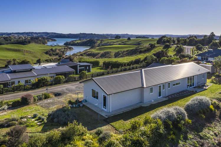 7b Three Streams Road Raglan_5