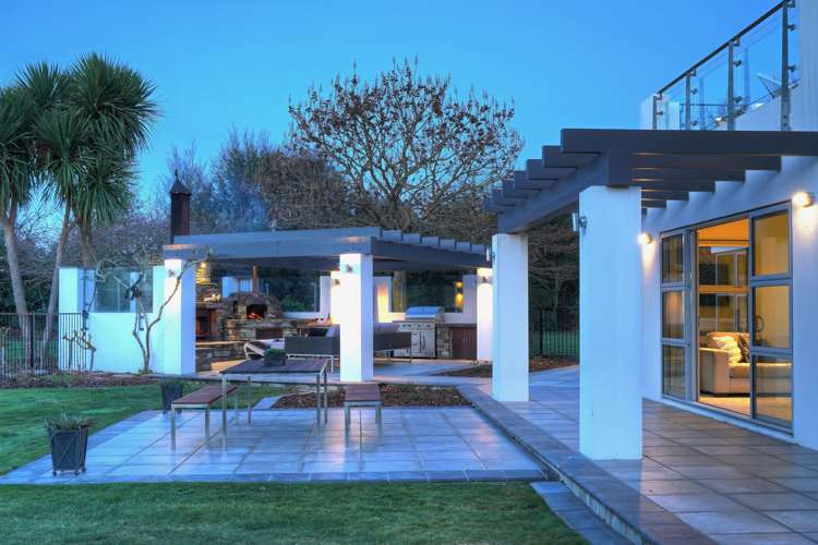 38 Johns Road Belfast_17