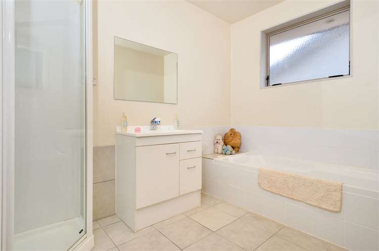 16 Chic Gardens Parakai_12